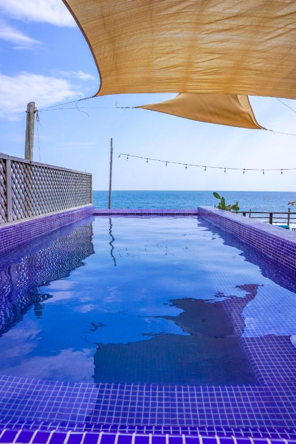 Black Sand Beachhouse Monterrico Exterior photo