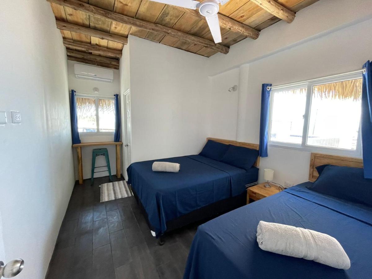 Black Sand Beachhouse Monterrico Exterior photo